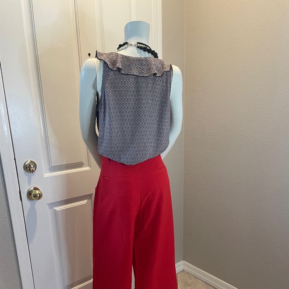 Cabi Stellar 3983 Star Stars Print V-neck Ruffle Tank Top Blouse Size Medium - Picture 3 of 9